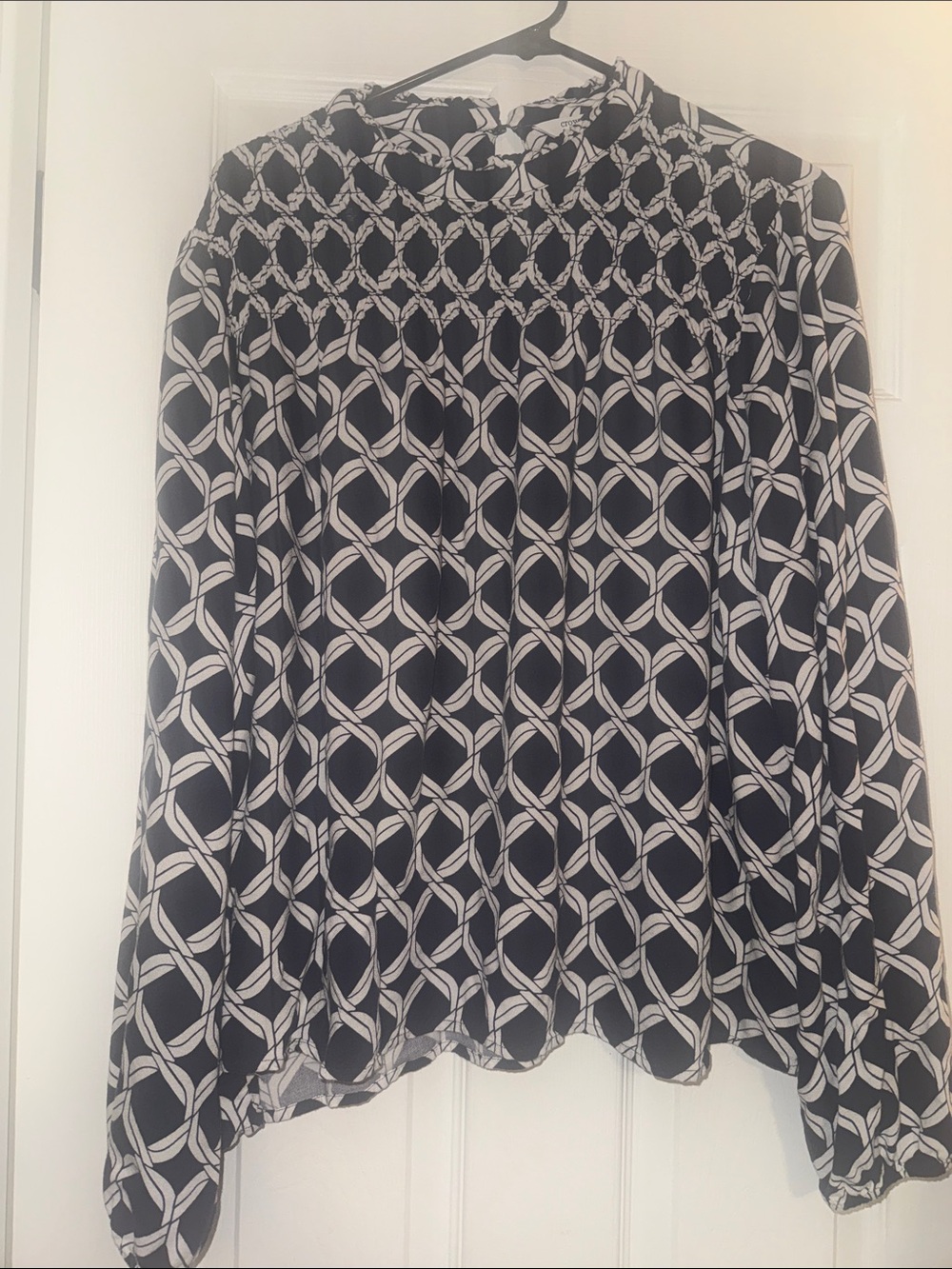 Crown & Ivy Black and White Interlock-Print A-Line Blouse